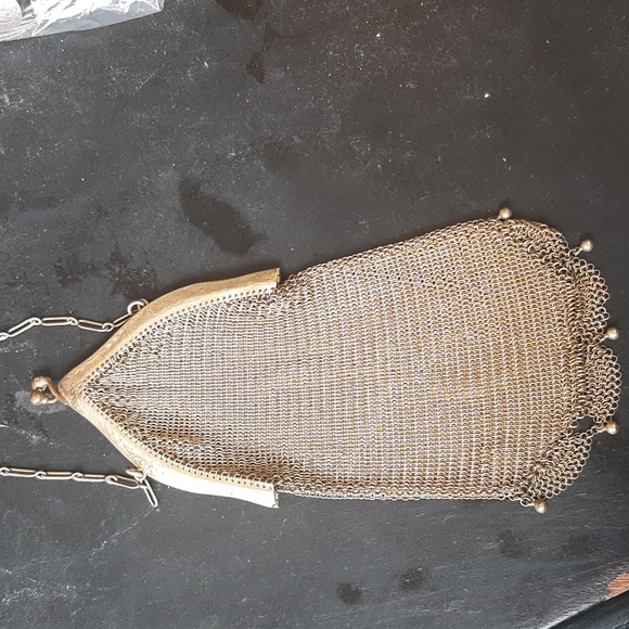 Antique metal mesh hand bag - Picture 2 of 4